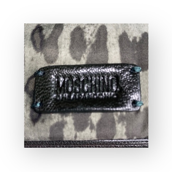 new Moschino Cheap + Chic ☻︎ Microfiber Messenger Bag ☻︎ Army Camo Leopard Print - Picture 14 of 17